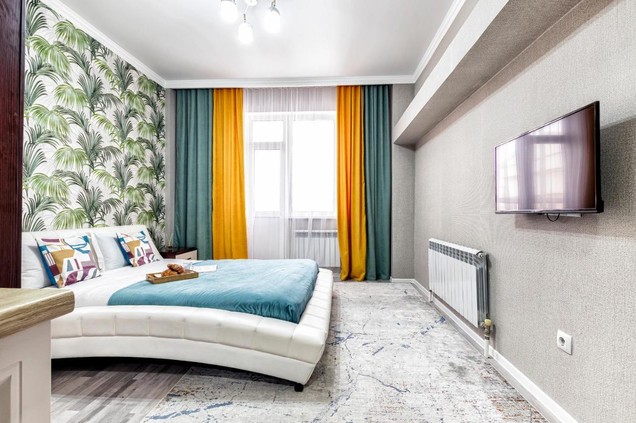 Cosy flat in the city center Astana Ngoại thất bức ảnh