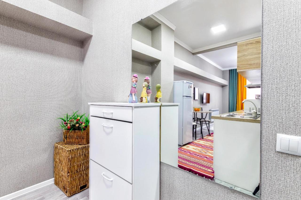Cosy flat in the city center Astana Ngoại thất bức ảnh